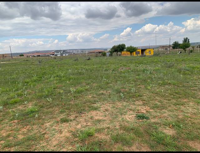 1,471M² VACANT LAND FOR SALE IN KAYDALE